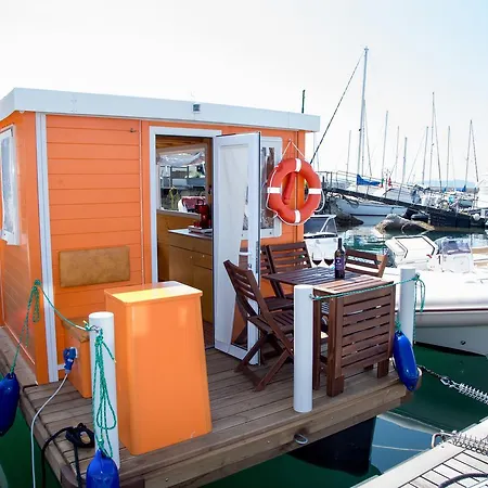The Homeboat Company Aquatica-alghero Bateau-hôtel